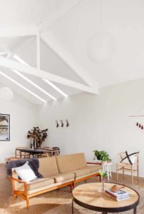 Insulated-with-Smooth-Profile-White-Bay-Ceiling-Colour