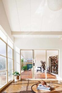 Insulated-with-Smooth-Profile-White-Bay-Ceiling-Colour