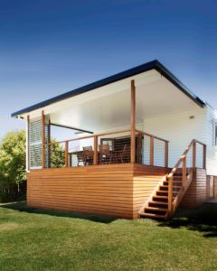 Insulated Smooth Profile Roofing in White Bay Ceiling Colour