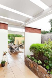 V140-Profile-White-Bay-Ceiling-Colour